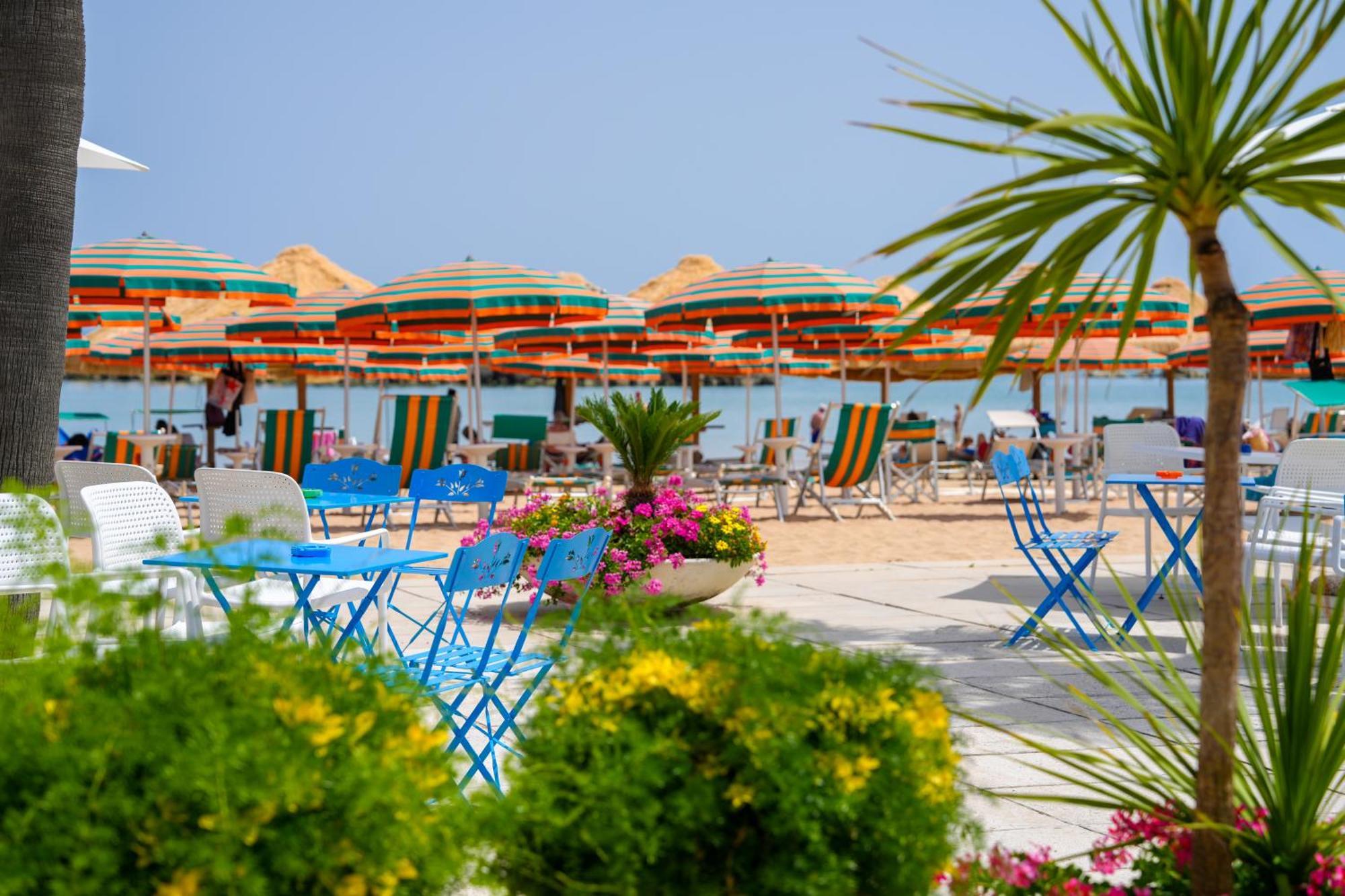 Albergo Punta De L'Est Francavilla Al Mare Exterior foto