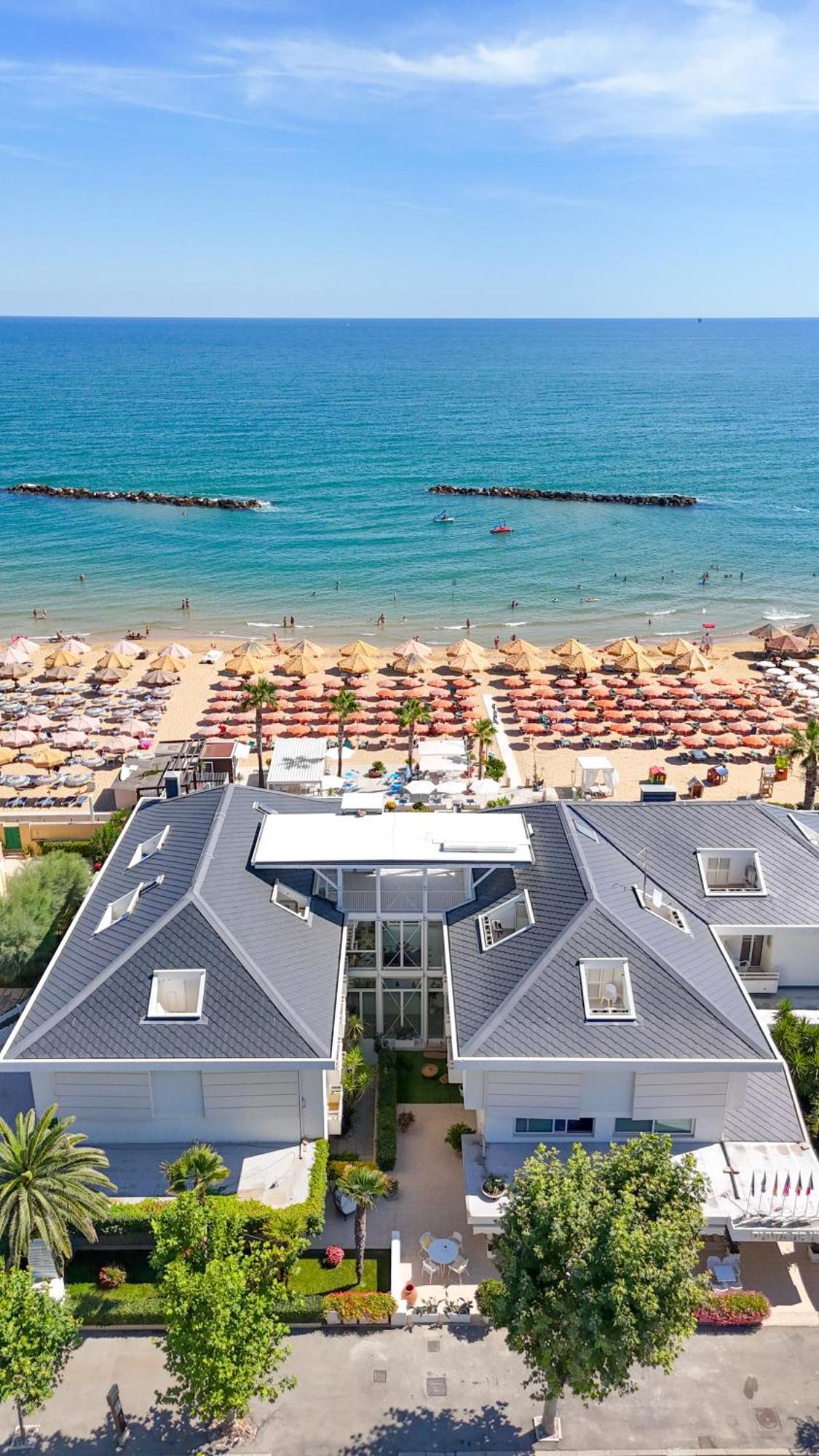 Albergo Punta De L'Est Francavilla Al Mare Exterior foto
